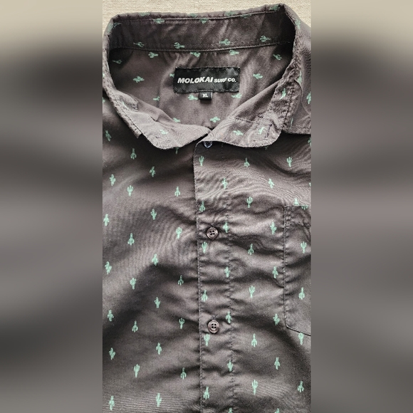 Molokai Surf Co. Cactus Print Button Up Shirt XL Black Green Short Sleeve Casual - Picture 4 of 4